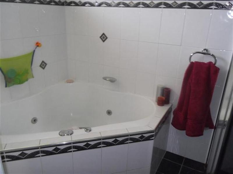 5 Comerford Street, Cowra NSW 2794