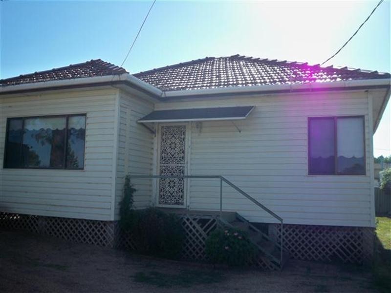 11 Kite, Cowra NSW 2794
