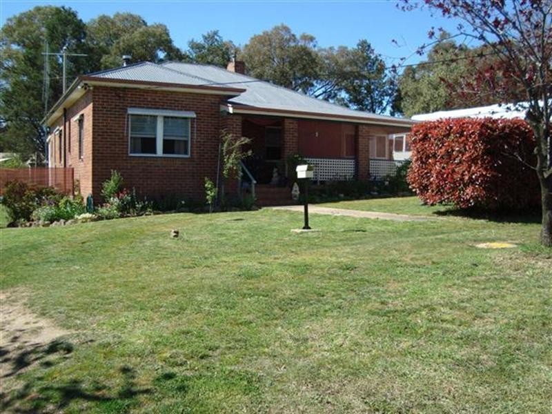 40 Eulo Street, Cowra NSW 2794