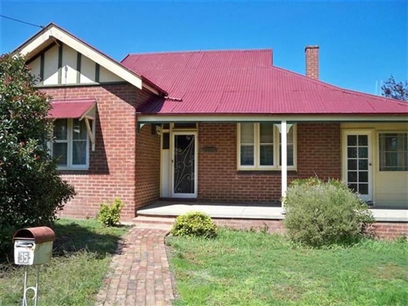 35 Courallie, Cowra NSW 2794
