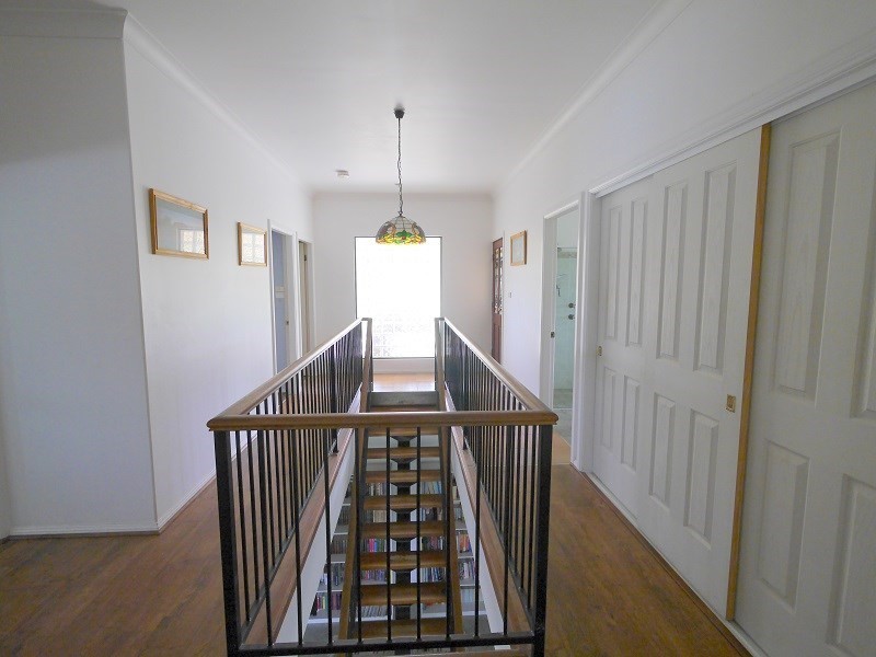 77 Military Parade, Cowra NSW 2794