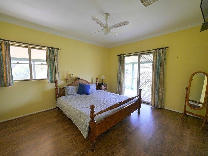 77 Military Parade, Cowra NSW 2794