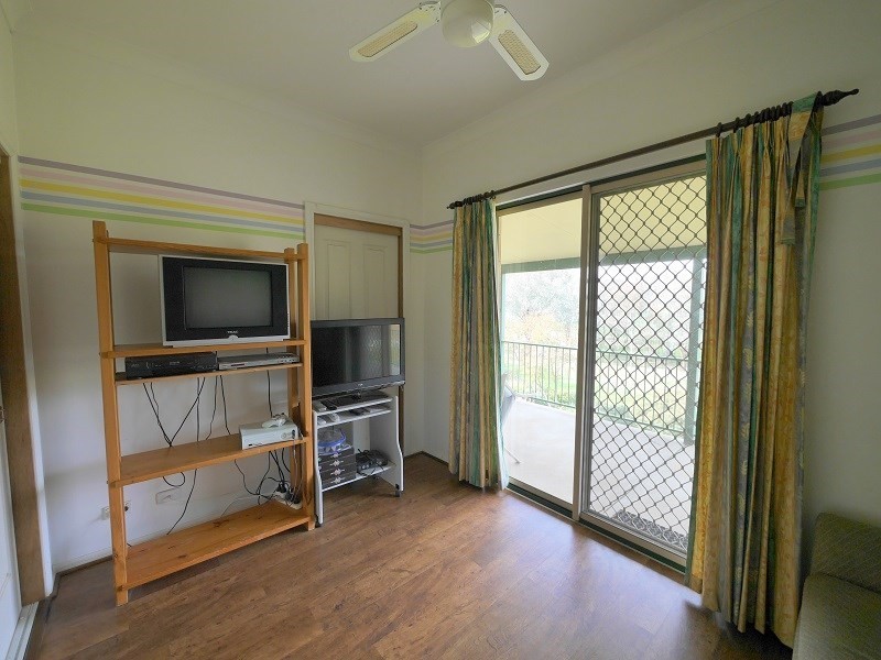 77 Military Parade, Cowra NSW 2794