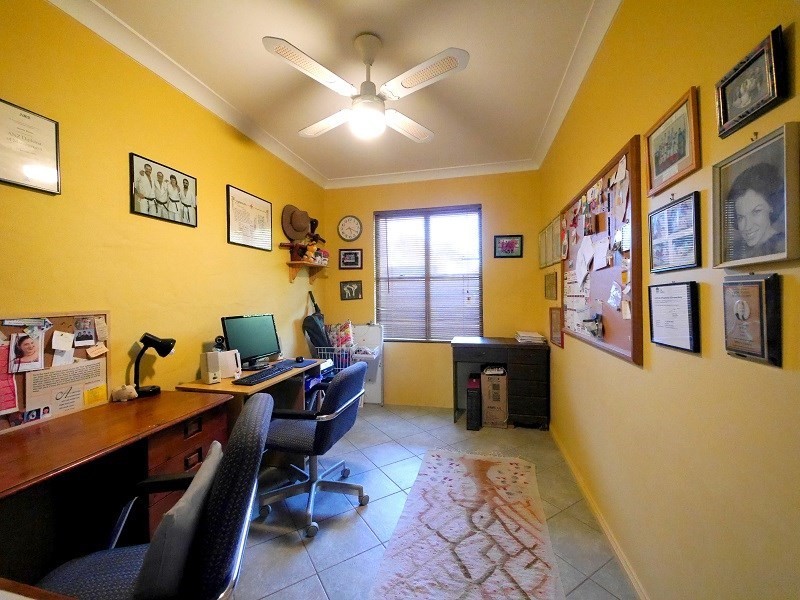 77 Military Parade, Cowra NSW 2794