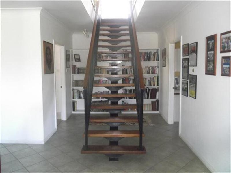 77 Military Parade, Cowra NSW 2794