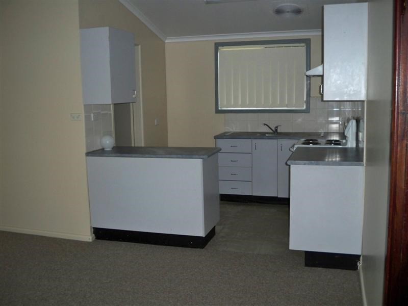 7 Jindalee Circuit, Cowra NSW 2794