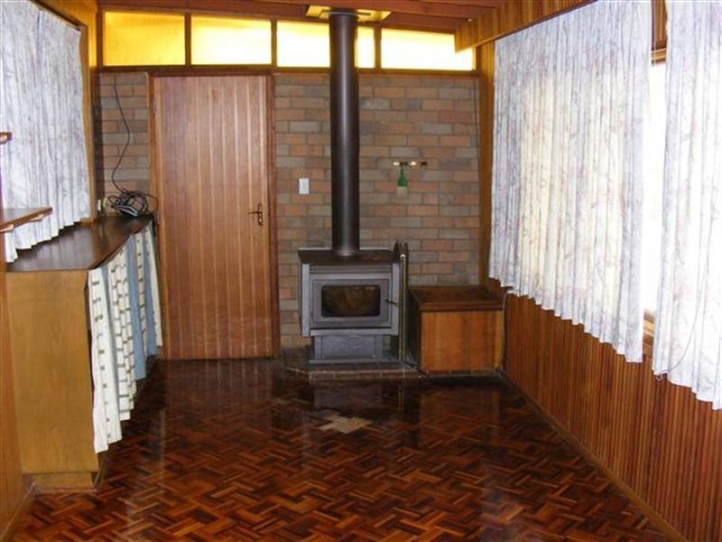 8 Binni Creek Road, Cowra NSW 2794