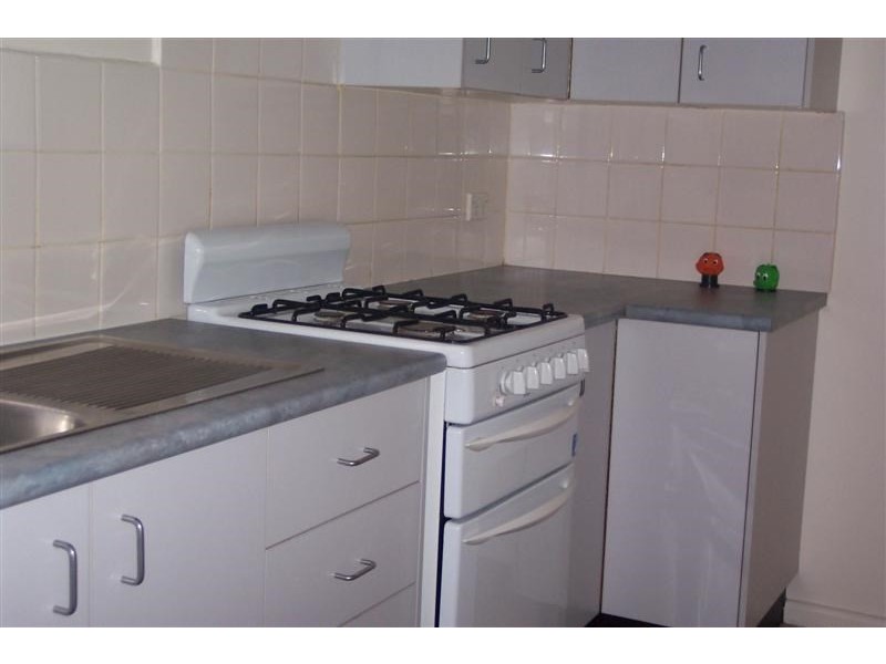 1 Weeroona Place, Cowra NSW 2794