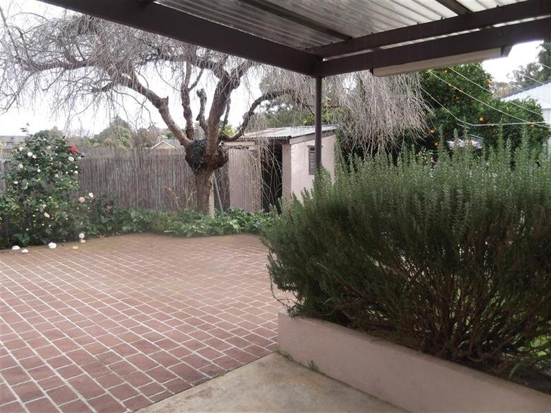 48 Liverpool Street, Cowra NSW 2794