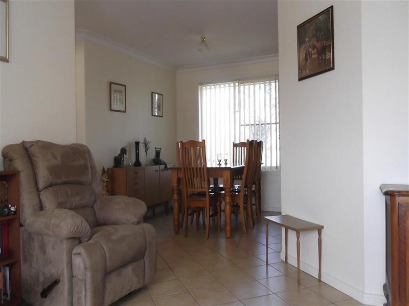 18 Battalion Drive, Cowra NSW 2794