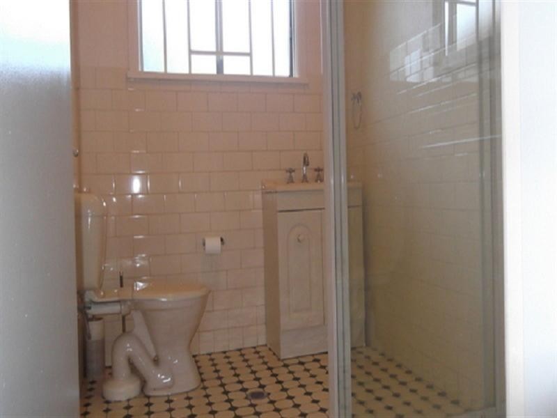 22 Liverpool Street, Cowra NSW 2794