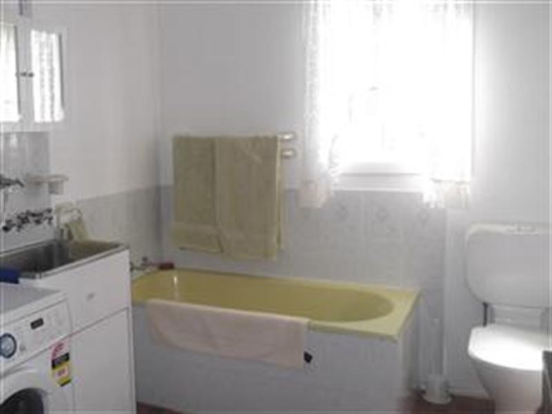 51 Lyall Street, Cowra NSW 2794