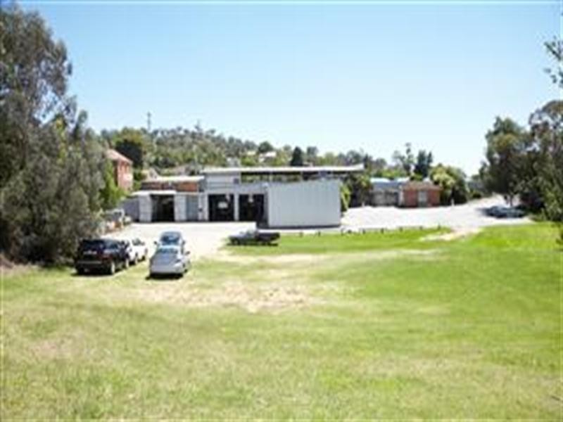 191-193 Kendal Street, Cowra NSW 2794