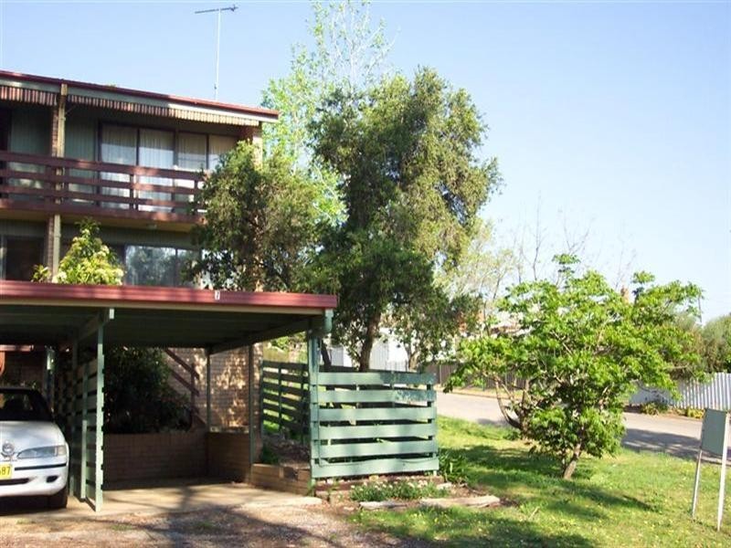 Unit 5 and 7 Saje Court, Cowra NSW 2794
