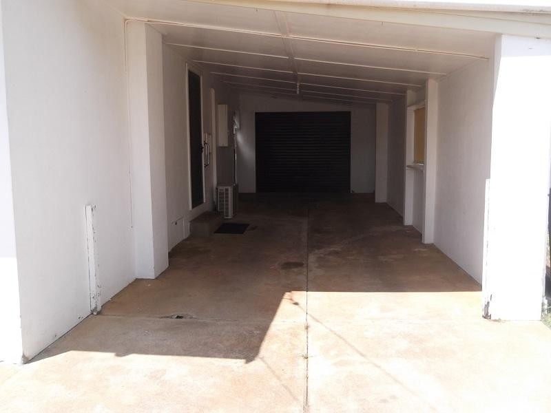 27 Courallie Street, Cowra NSW 2794