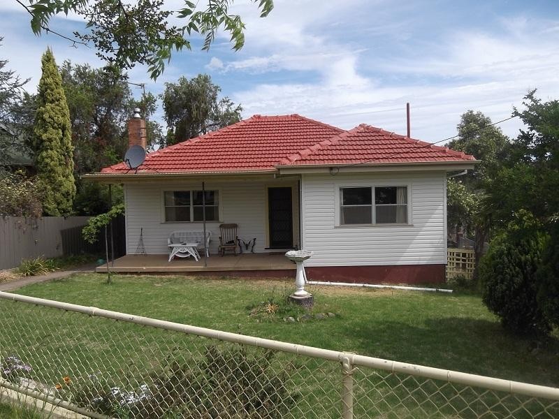 30 Suttor Street, Canowindra NSW 2804