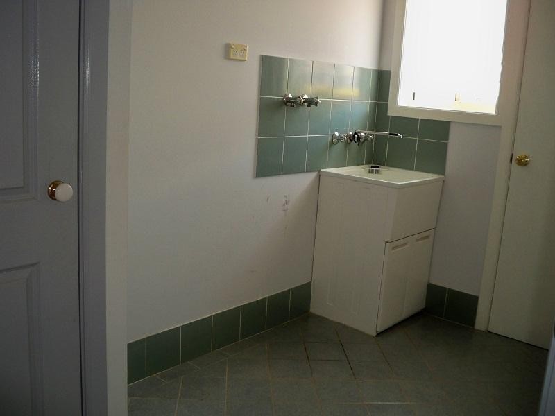 5 Casuarina Close, Cowra NSW 2794