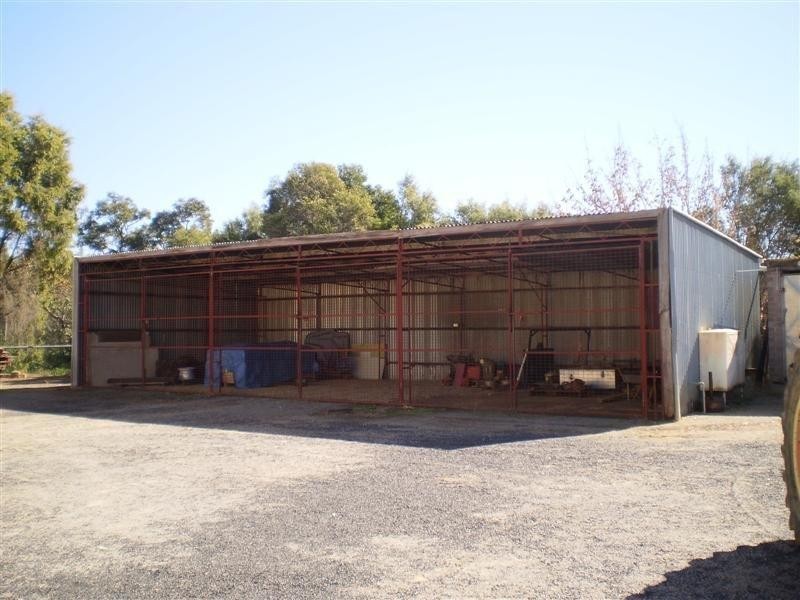 43 Grenfell Road, Cowra NSW 2794