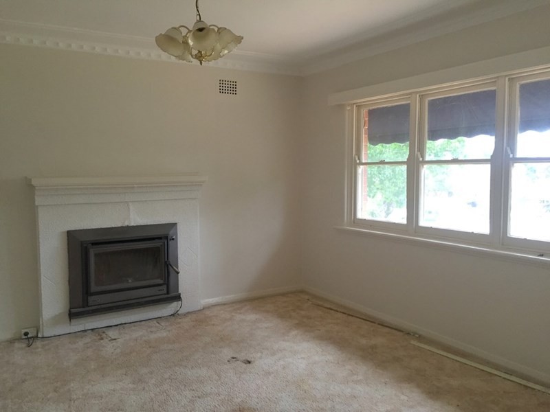 69 Lachlan Street, Cowra NSW 2794