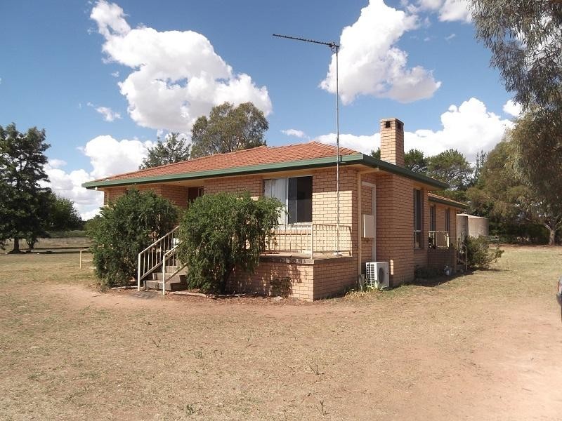 117 Jukes Lane, Cowra NSW 2794