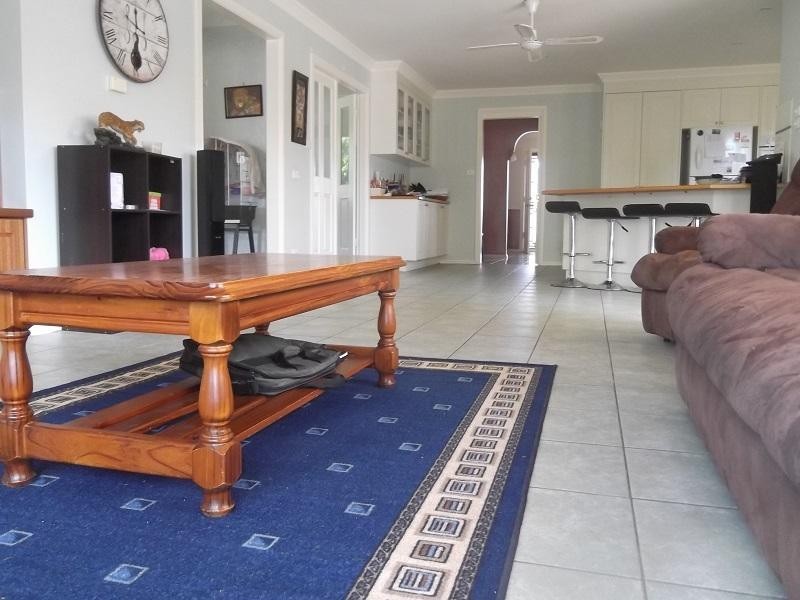 9 London Drive, Cowra NSW 2794