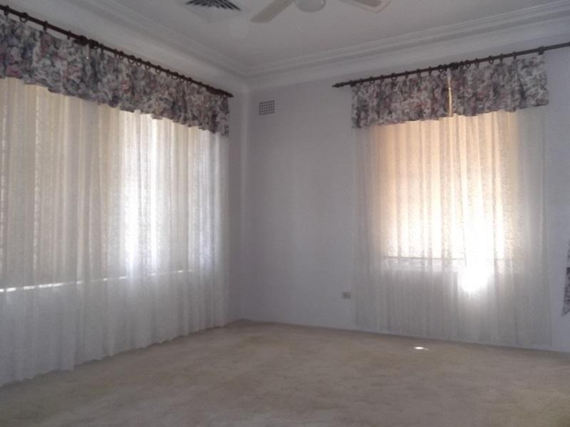 100 Liverpool Street, Cowra NSW 2794