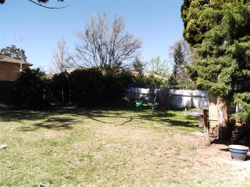 39 Hanna Street, Cowra NSW 2794
