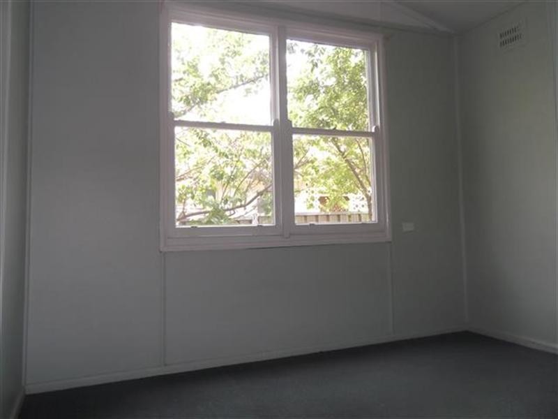 23 Dungaleer Street, Cowra NSW 2794