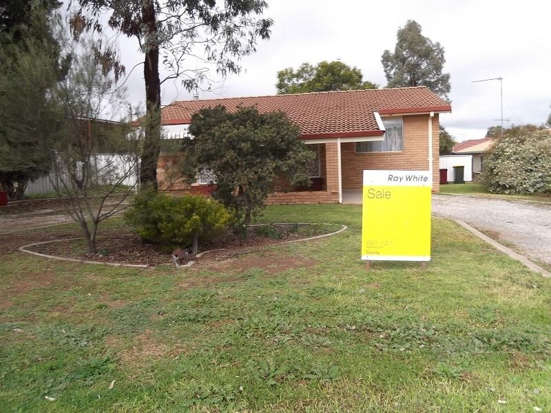 7 Dowell Street, Cowra NSW 2794
