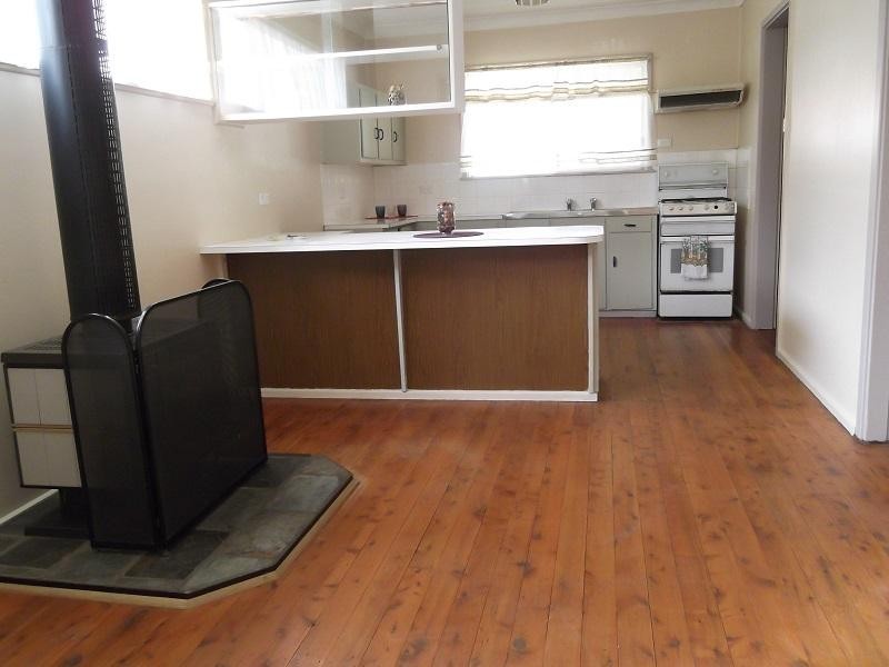 7 Dowell Street, Cowra NSW 2794