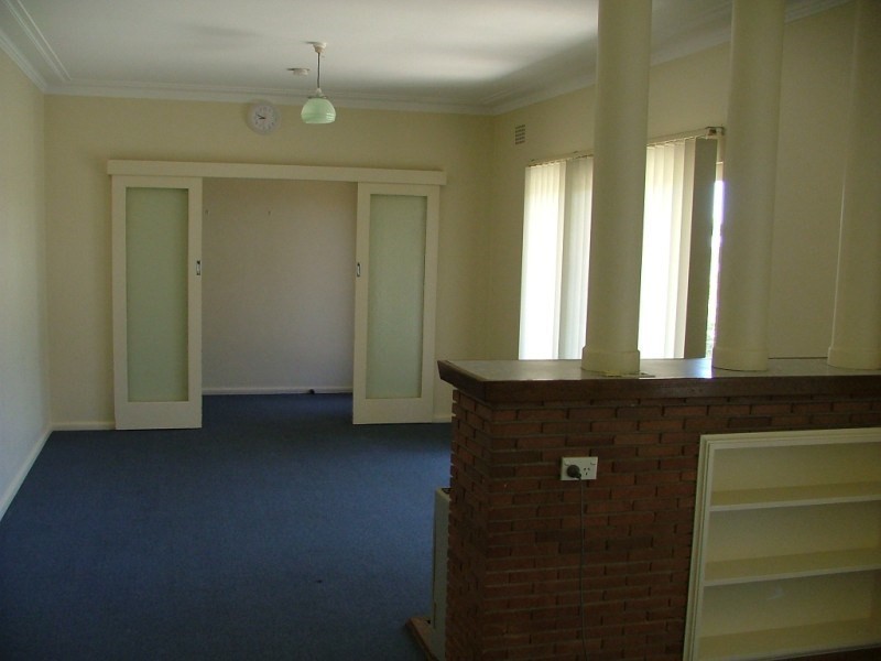 7 Dollar Street, Cowra NSW 2794