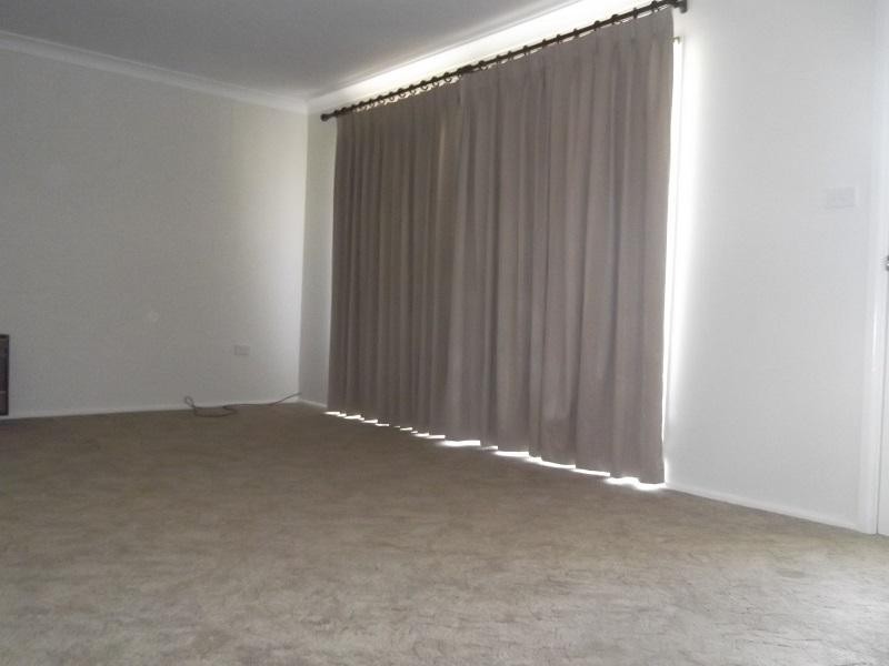 22 Lee Street, Cowra NSW 2794