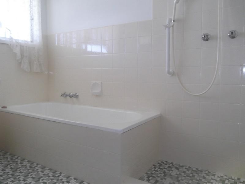 22 Lee Street, Cowra NSW 2794