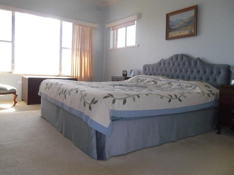 “Wanaka” 977 Reg Hailstone Way, Woodstock NSW 2793