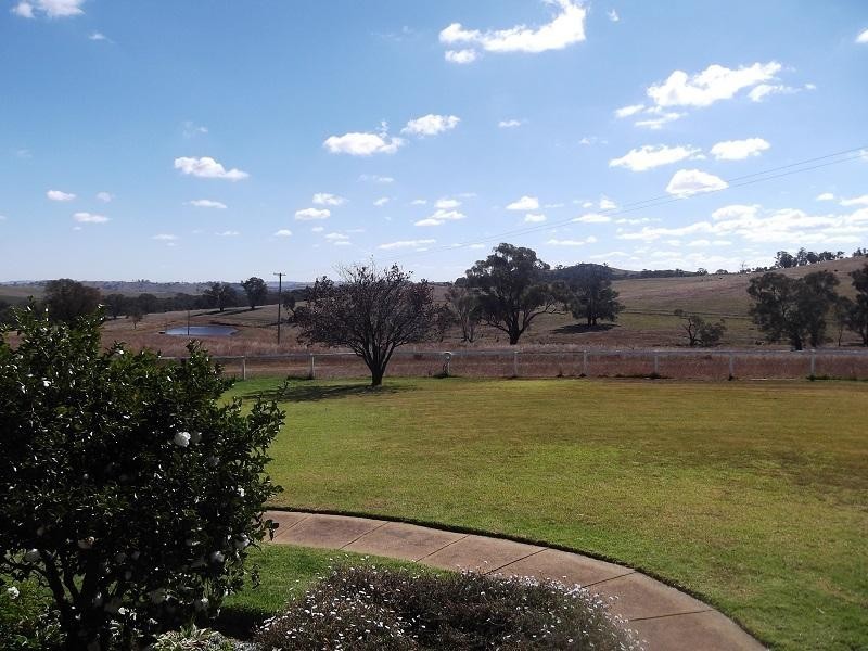 “Wanaka” 977 Reg Hailstone Way, Woodstock NSW 2793