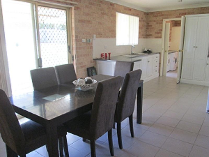 24 Evans Street, Cowra NSW 2794