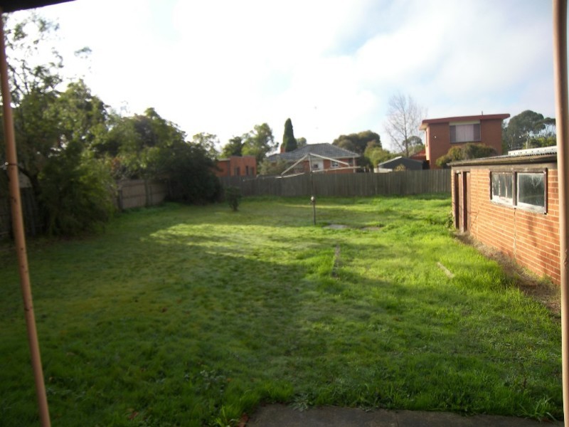 72 Leeds Road, Mount Waverley VIC 3149