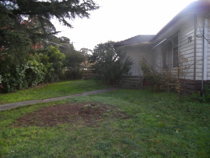 72 Leeds Road, Mount Waverley VIC 3149