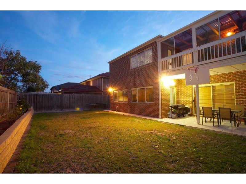 5 Clarke Place, Mount Waverley VIC 3149