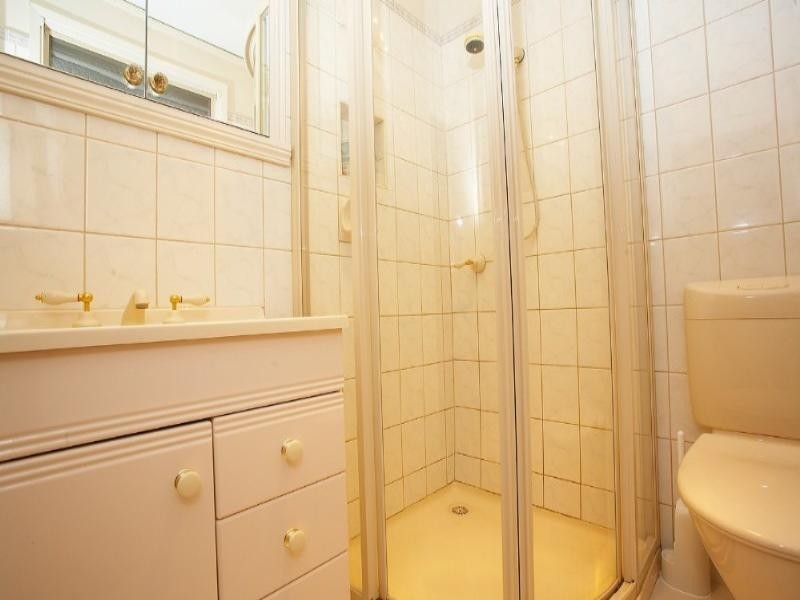 43 Carrol Grove, Mount Waverley VIC 3149