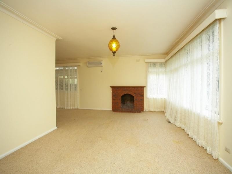 53 Cratloe Road, Mount Waverley VIC 3149