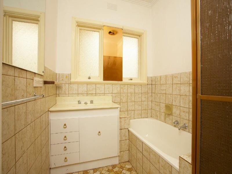 53 Cratloe Road, Mount Waverley VIC 3149