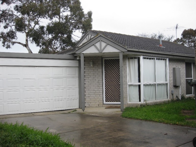 2/40 Risdon Drive, Notting Hill VIC 3168