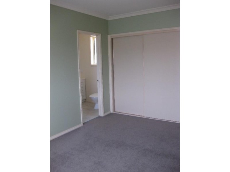 2/28 Oakern Street, Mount Waverley VIC 3149