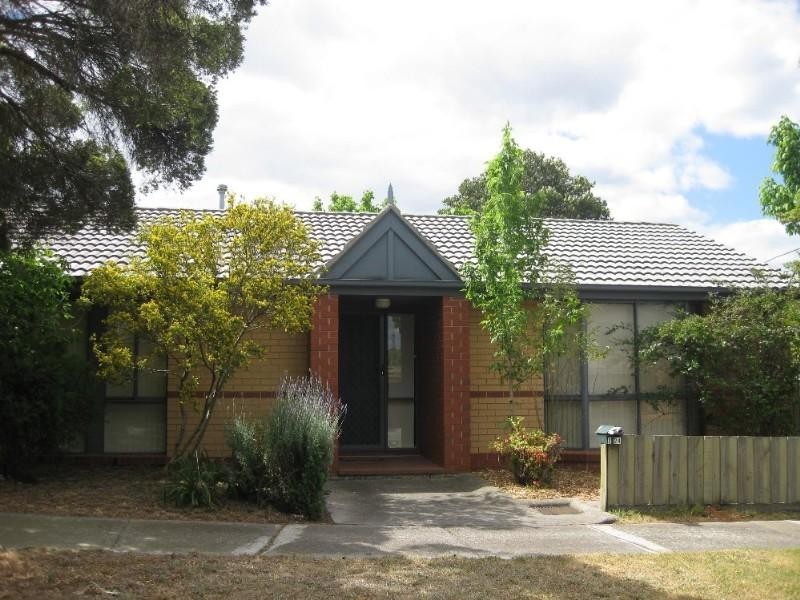 2/24 Hansen Street, Mount Waverley VIC 3149