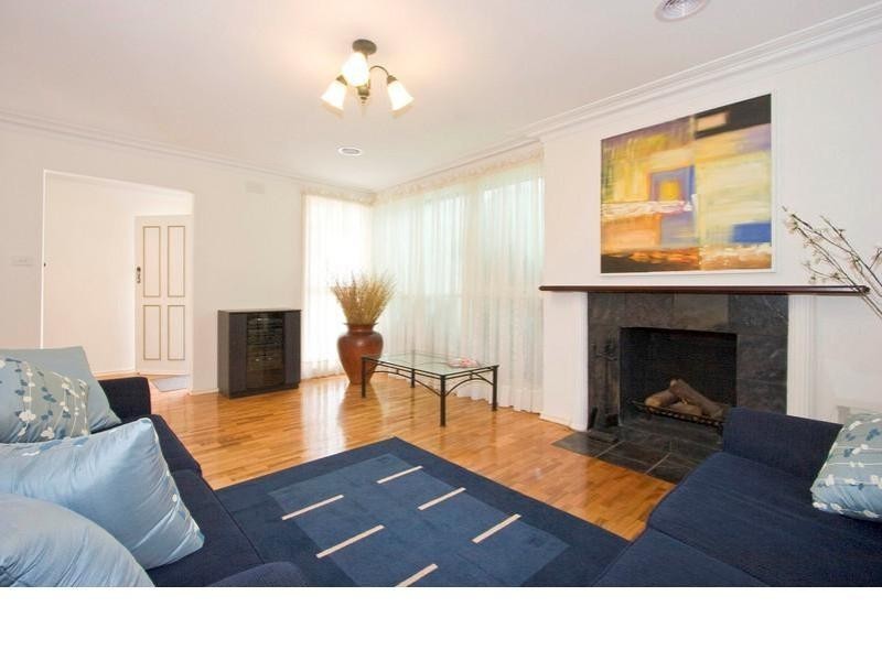 30 Bizley Street, Mount Waverley VIC 3149