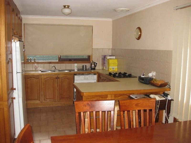 2/54 Sesame Street, Mount Waverley VIC 3149