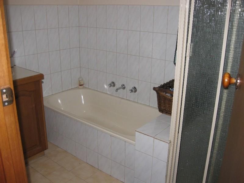 2/54 Sesame Street, Mount Waverley VIC 3149