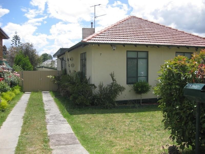 7 Attunga Street, Chadstone VIC 3148