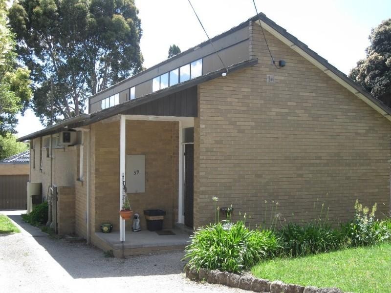 39 Anthony Drive, Mount Waverley VIC 3149